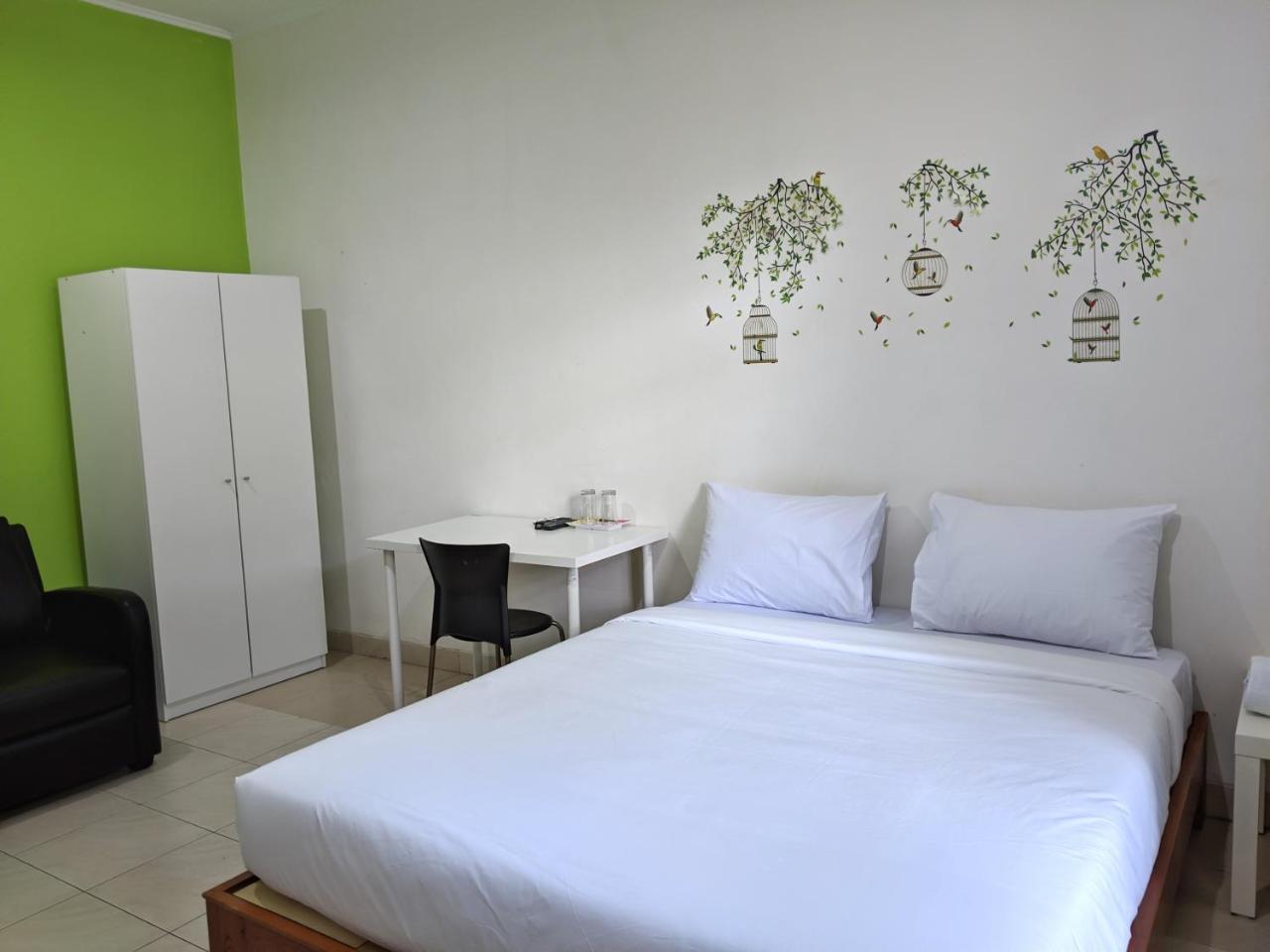 My Home By Flat06 Jakarta Exterior photo